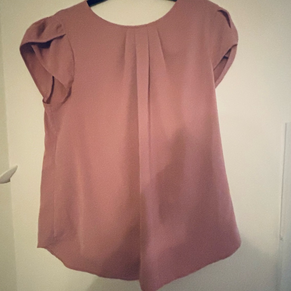[5 for $5 bundle] Elegant Mauve Women's Top